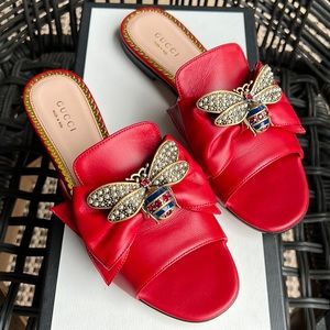 AUTHENTIC GUCCI SANDALS 36